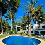 La Paradiso Γιαβέα